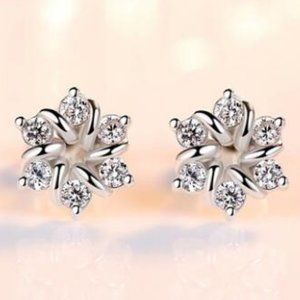 *NEW 925 Sterling Silver Diamond Flower Earrings 1